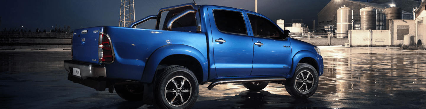 Замена лобового стекла TOYOTA HILUX