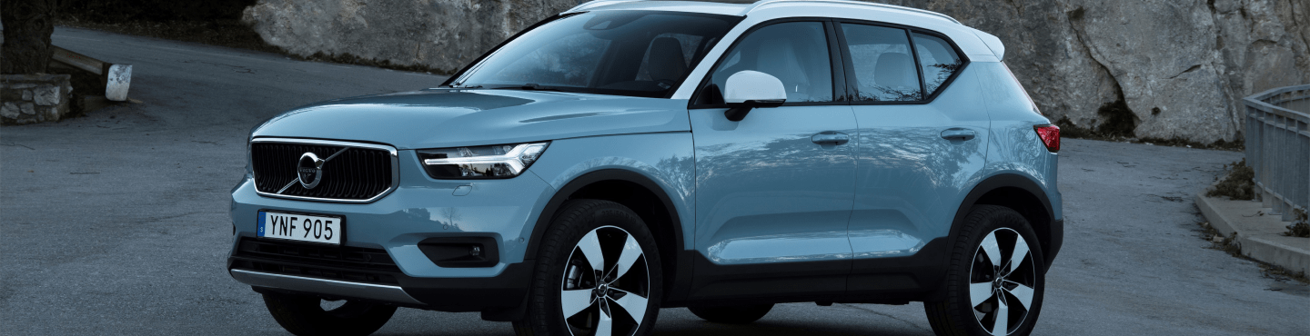Замена лобового стекла VOLVO XC40
